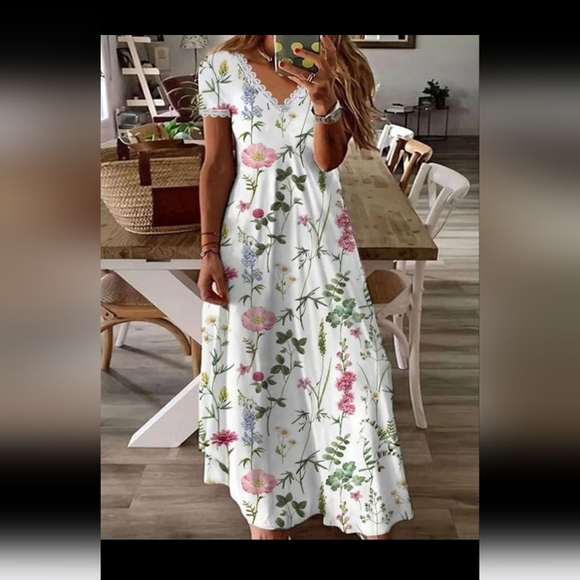 Dresses & Skirts - 5 Amazon dreses.